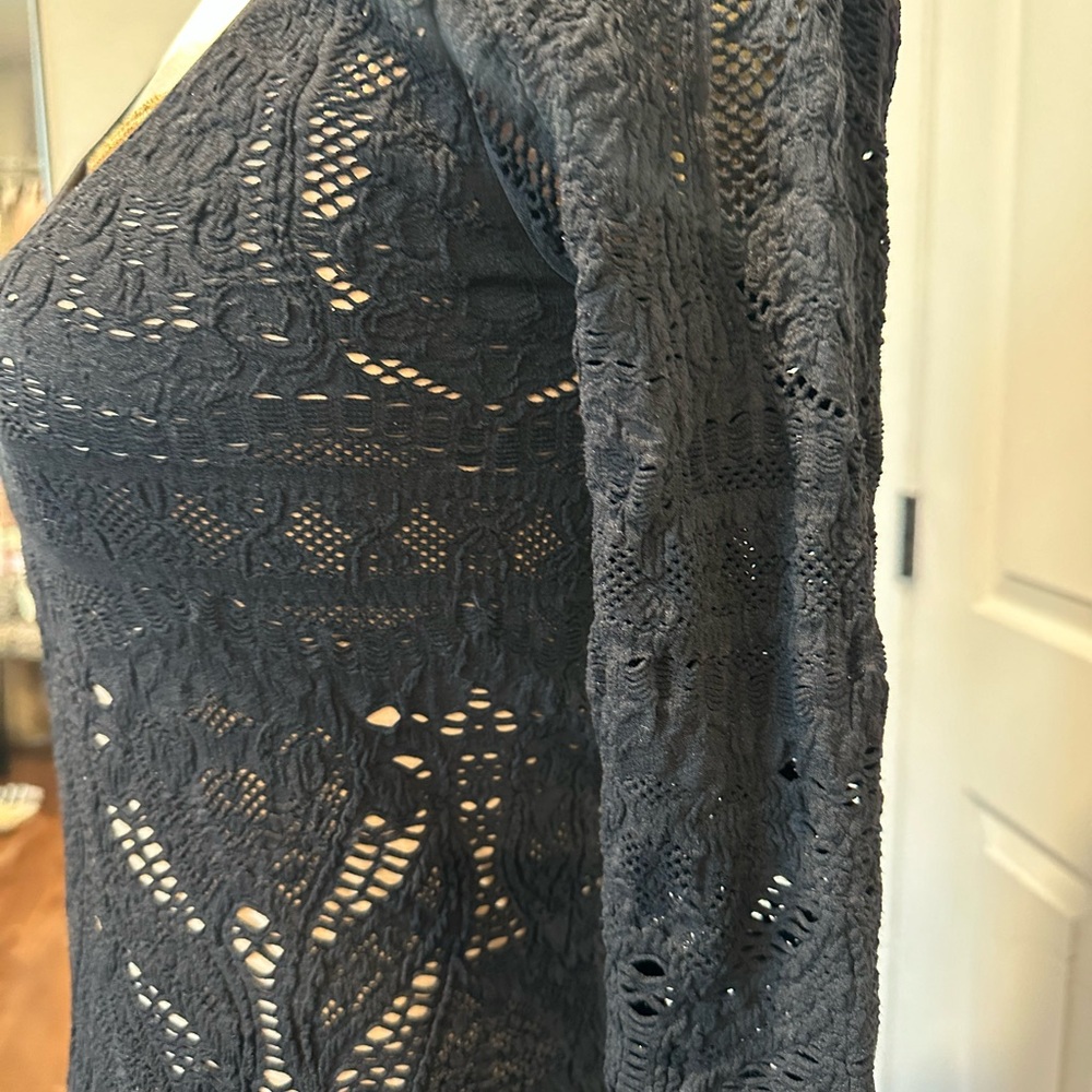 Bebe Dress - Picture 5 of 9